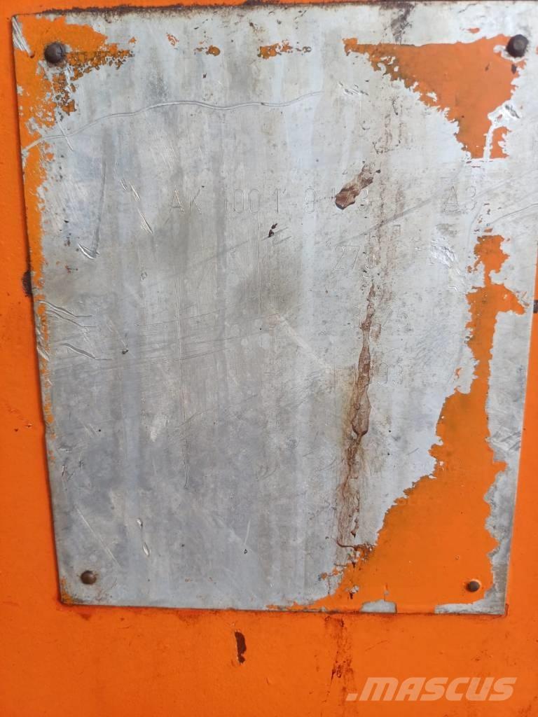 Atlas 100.1 Iekrāvēju krāni