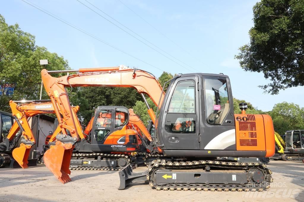 Hitachi ZX 60 Kāpurķēžu ekskavatori