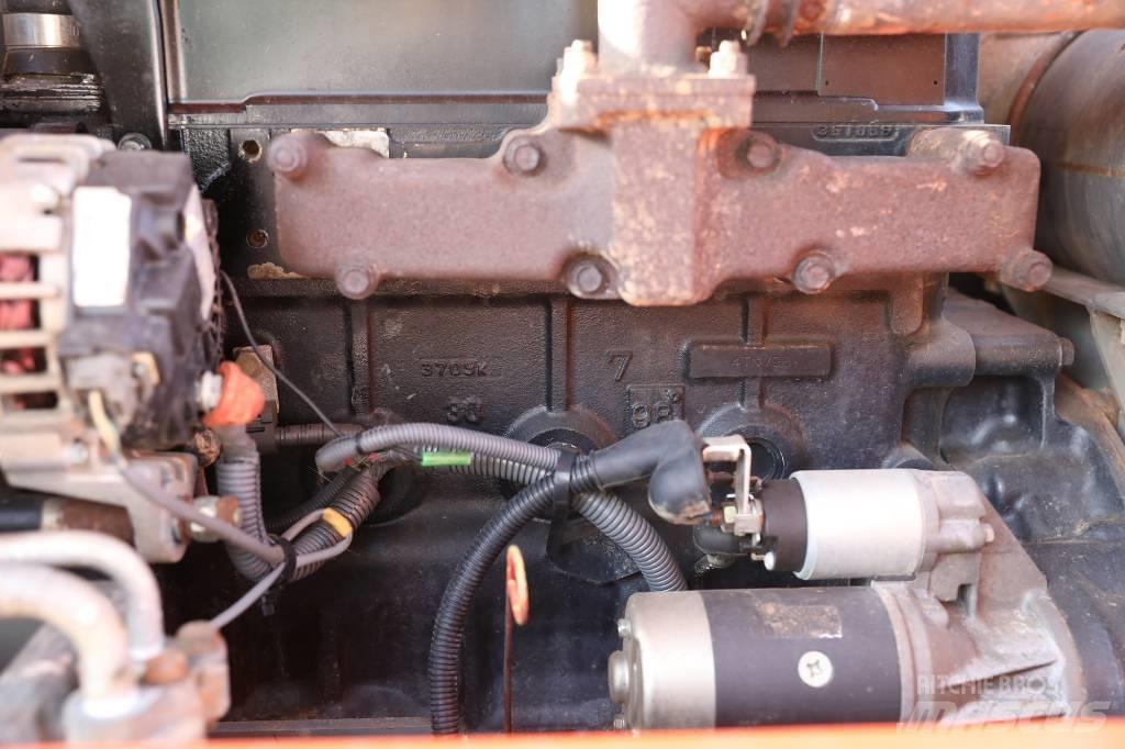 Hitachi ZX 60 Kāpurķēžu ekskavatori