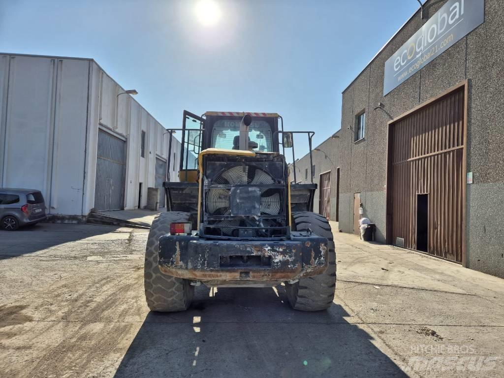 Komatsu WA 380-6 Iekrāvēji uz riteņiem