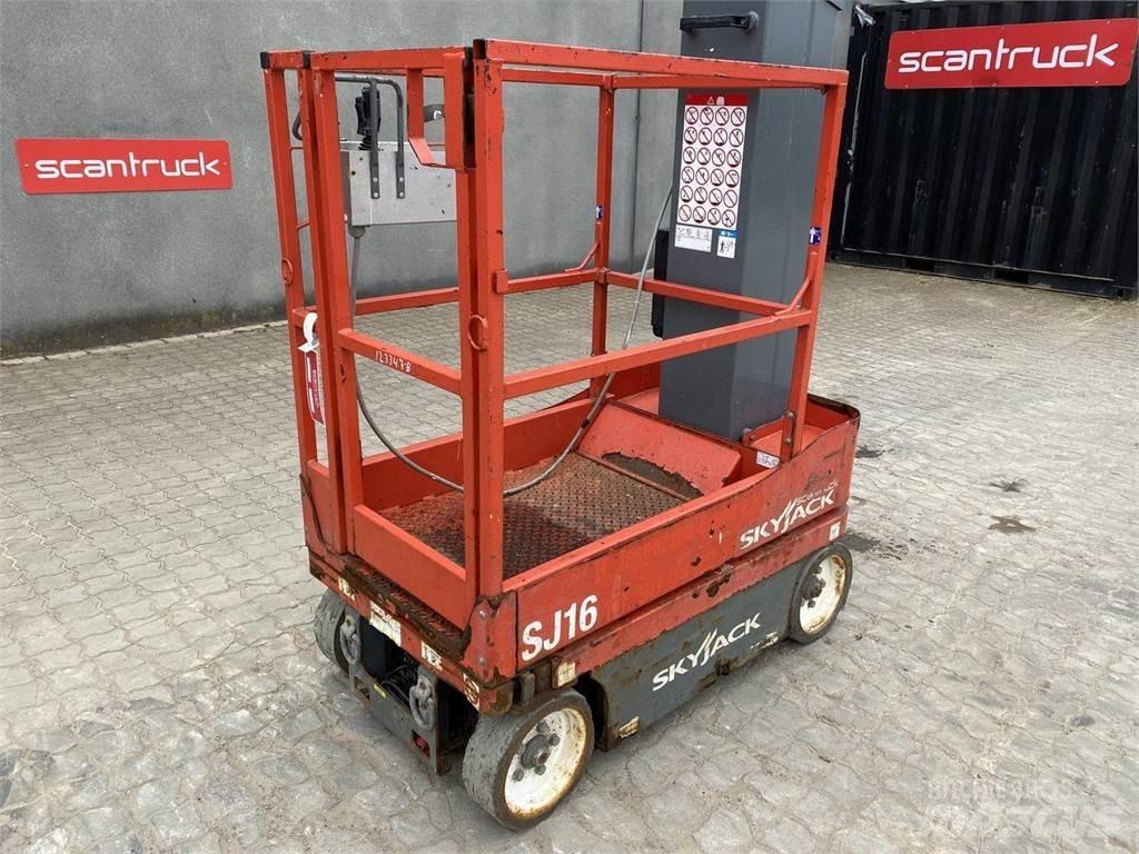 SkyJack SJ16 Vertikālie pacēlāji