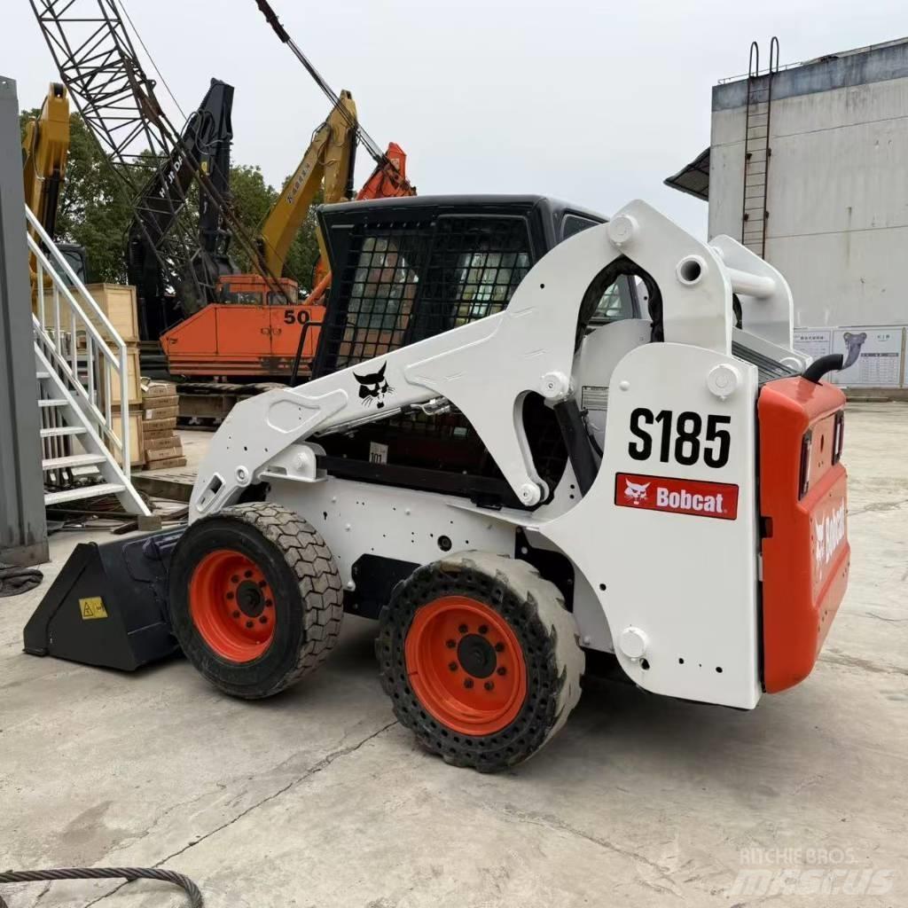 Bobcat S 185 Lietoti riteņu kompaktiekrāvēji