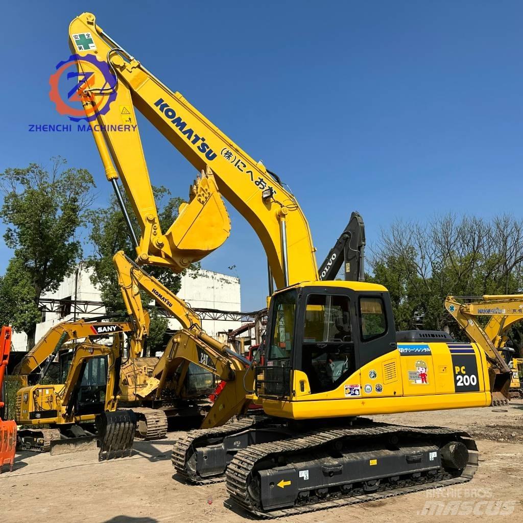 Komatsu PC 200 Kāpurķēžu ekskavatori