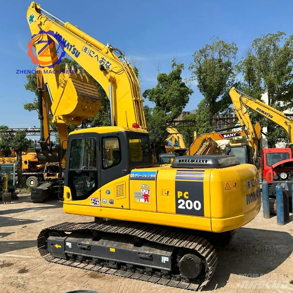 Komatsu PC 200 Kāpurķēžu ekskavatori