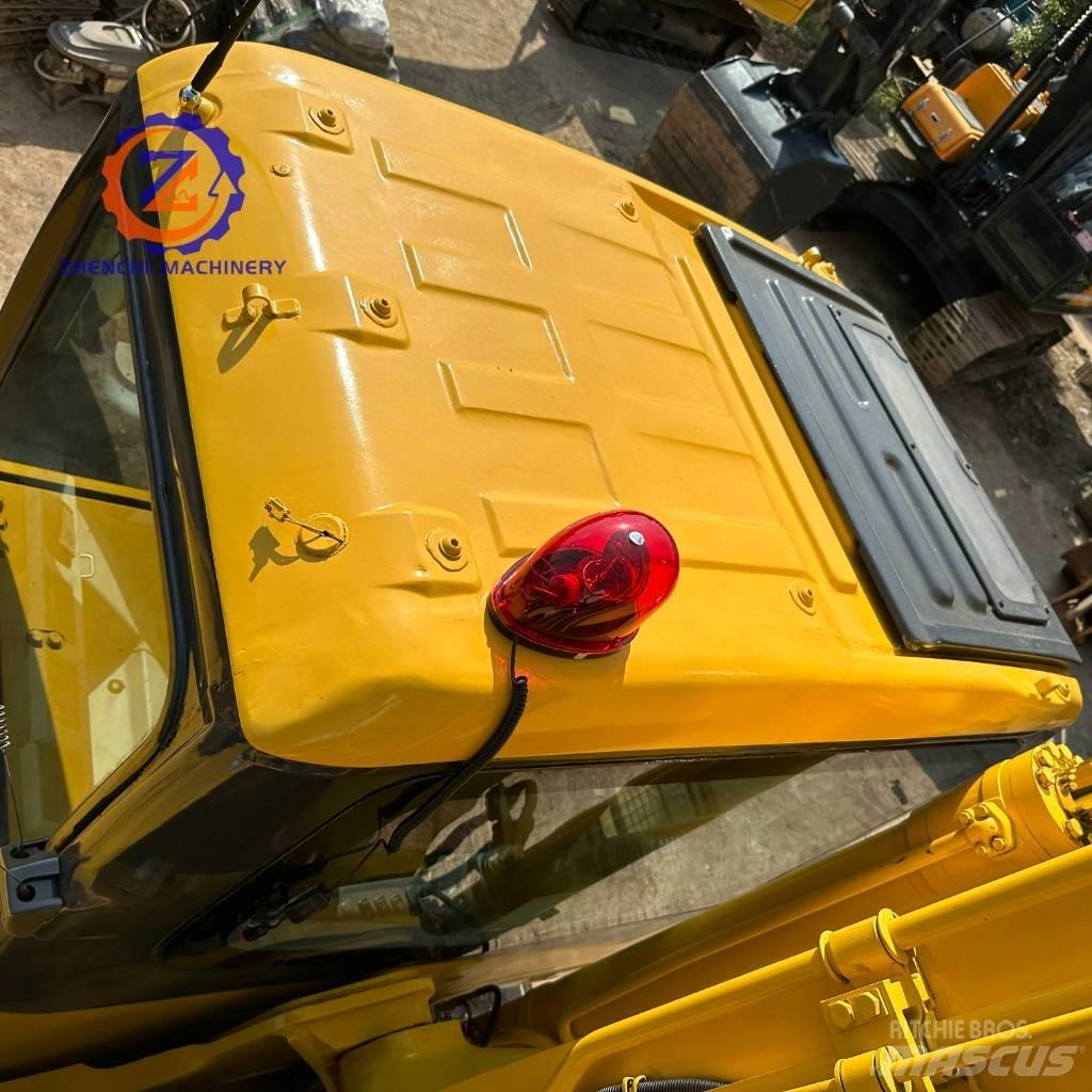 Komatsu PC 200 Kāpurķēžu ekskavatori