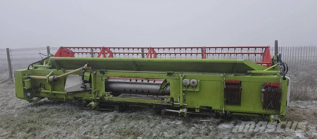 CLAAS Tucano 440 Ražas novākšanas kombaini
