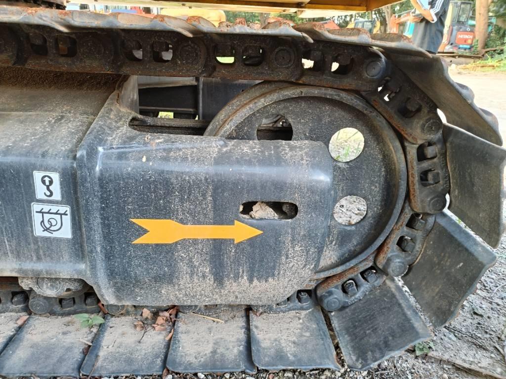 Komatsu PC 130 Kāpurķēžu ekskavatori