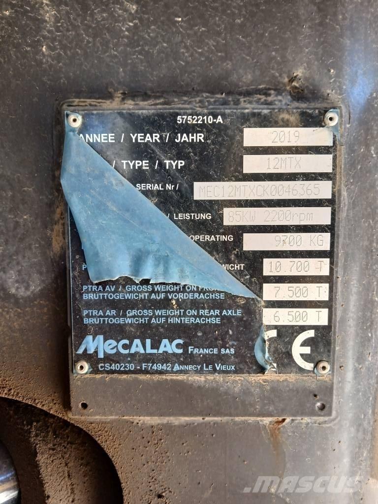 Mecalac 12 MTX Ekskavatori uz riteņiem