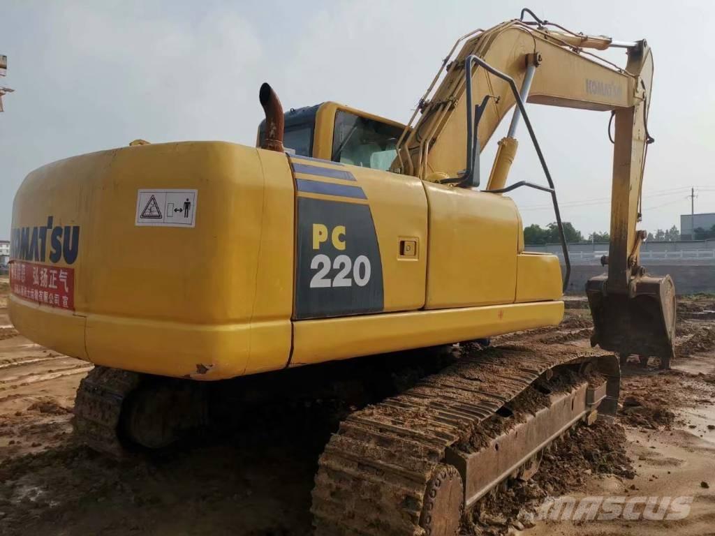 Komatsu pc220-8 Kāpurķēžu ekskavatori