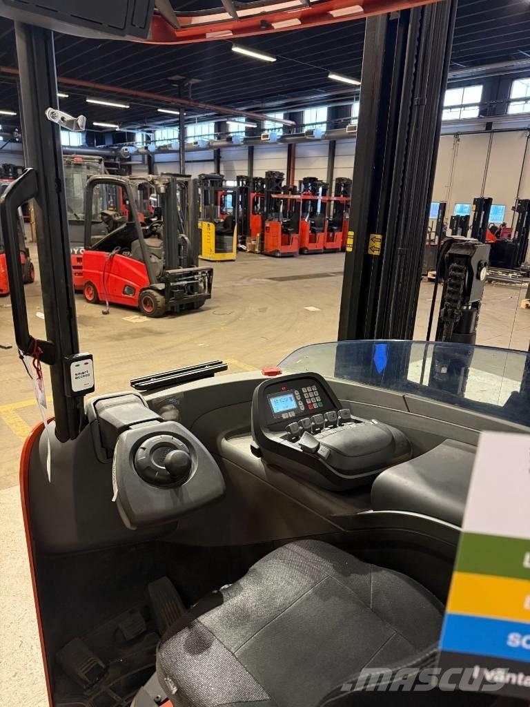 BT truck RRE 200HE Lielaugstuma pārvadātājs