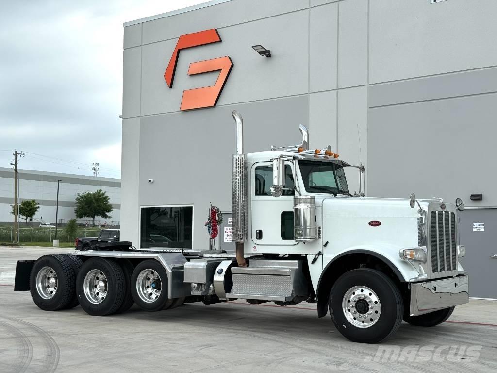 Peterbilt 389 Vilcēji