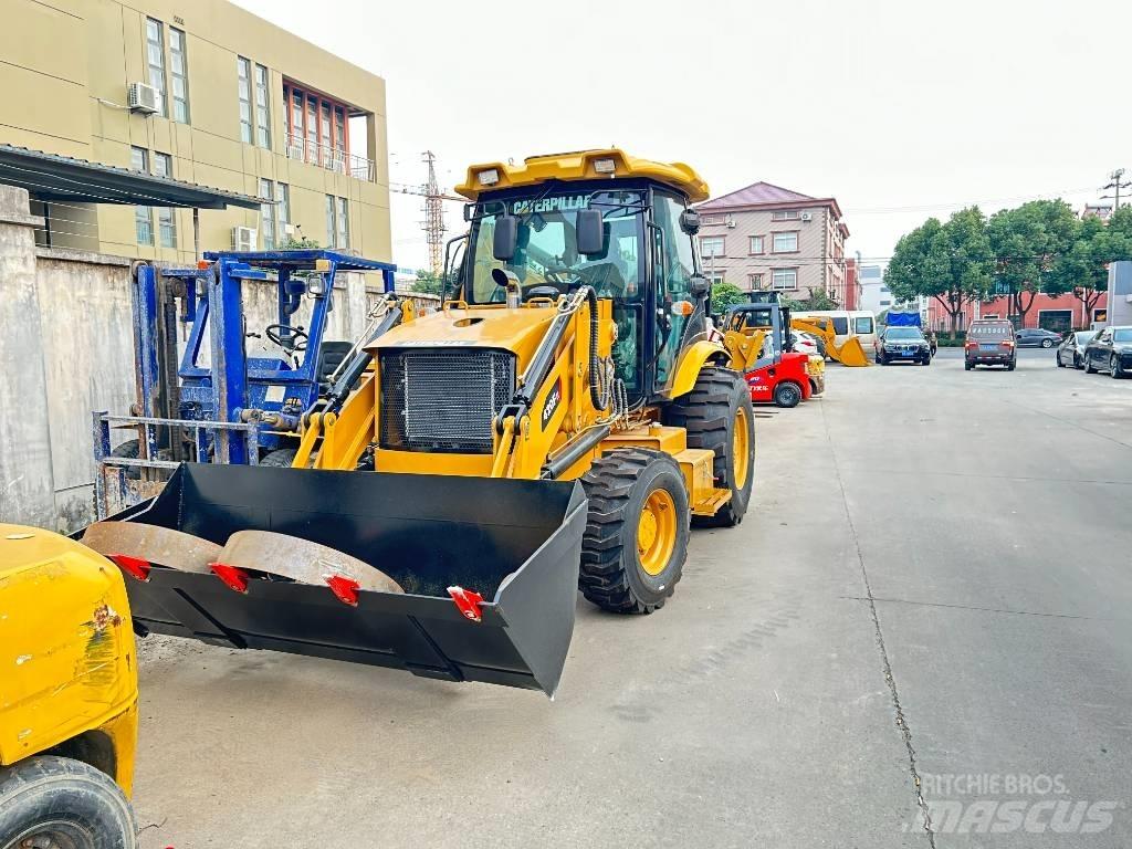 CAT 420 F Ekskavatori-iekrāvēji