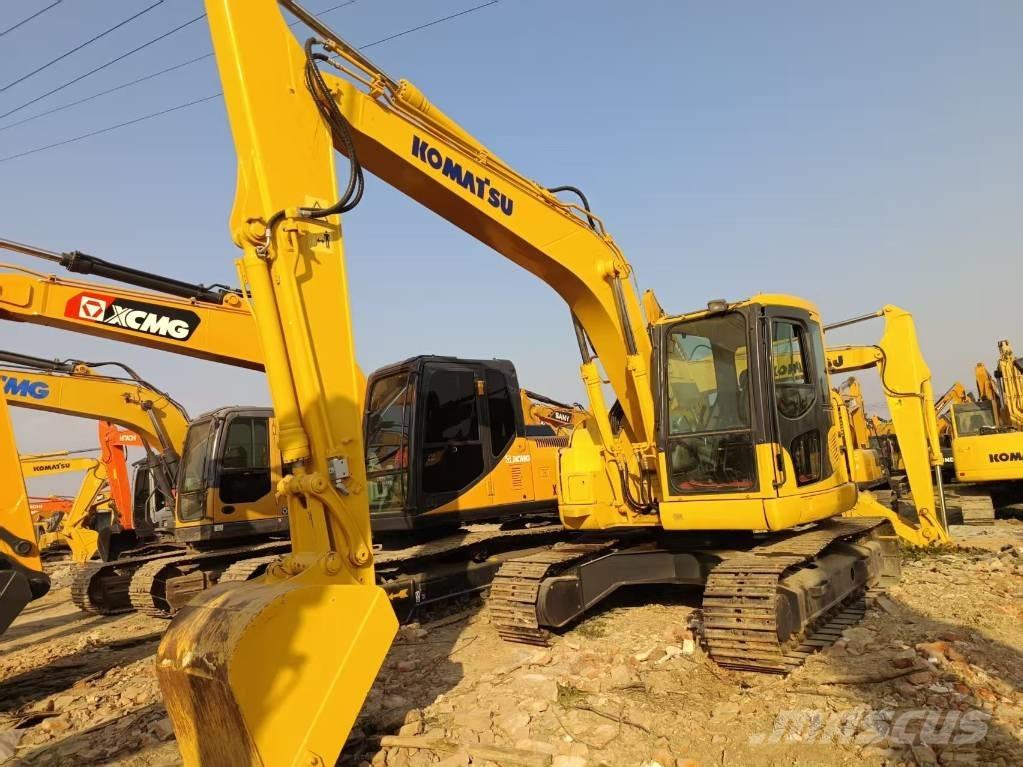 Komatsu PC138 Vidēja lieluma ekskavatori 7 t - 12 t