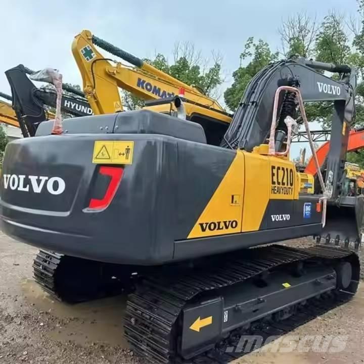 Volvo EC210D Kāpurķēžu ekskavatori