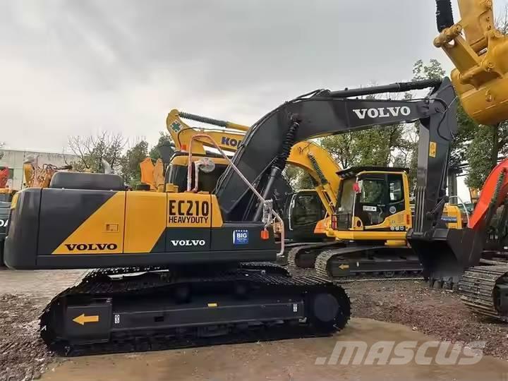 Volvo EC210D Kāpurķēžu ekskavatori