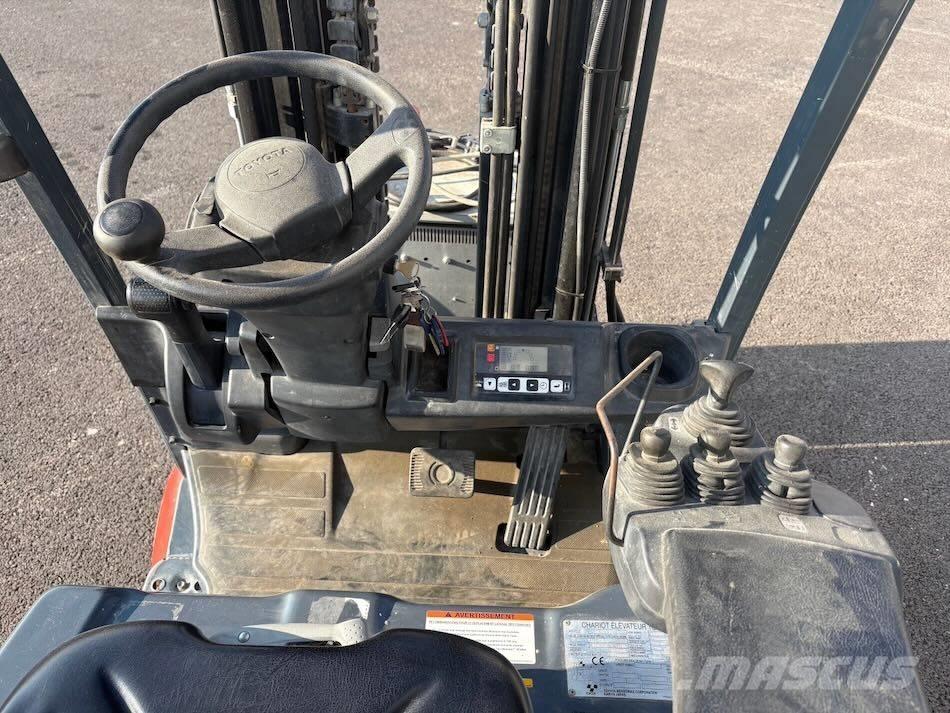 Toyota 8 FBET 15 Elektriskie iekrāvēji