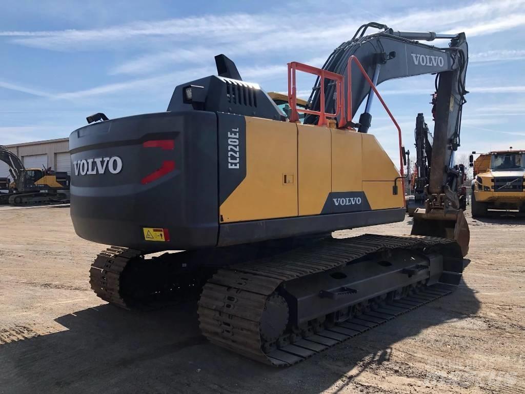 Volvo EC220EL Kāpurķēžu ekskavatori
