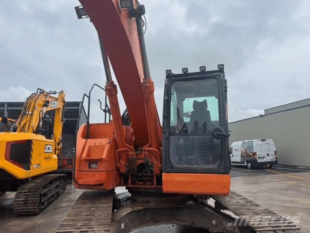 Doosan 235 LCR Kāpurķēžu ekskavatori