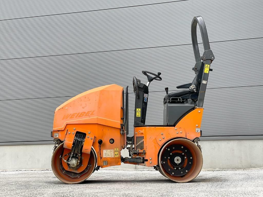 Ammann ARX 16 K Divvalču grunts veltņi