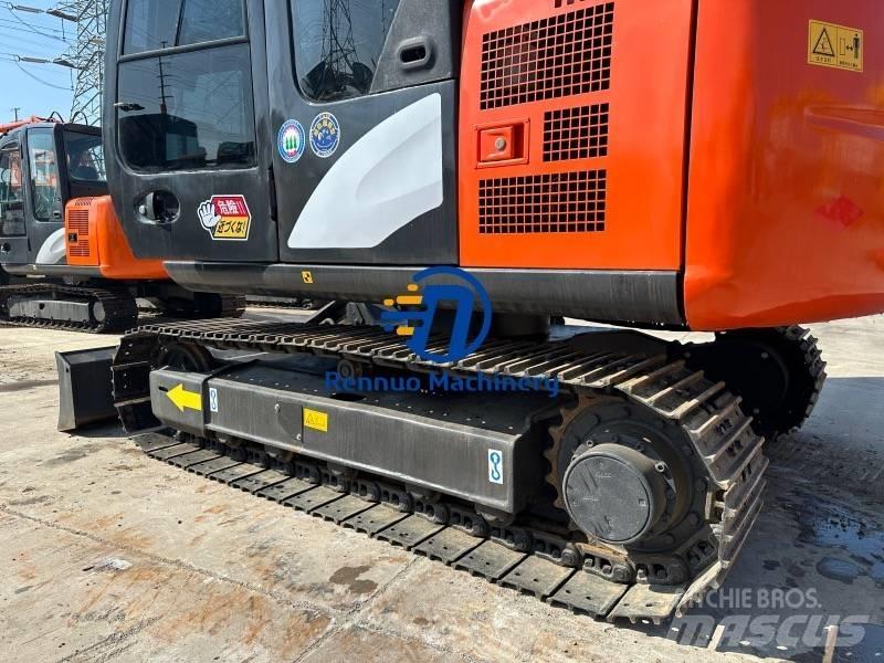 Hitachi ZX70 Kāpurķēžu ekskavatori
