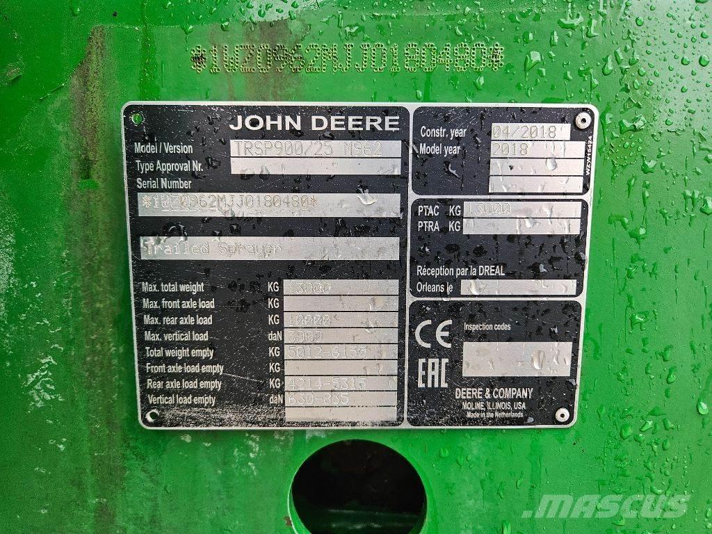 John Deere M692i Piekabināmie smidzinātāji(miglotāji)