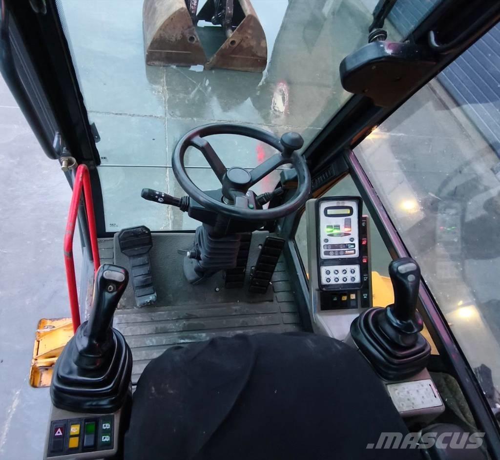 CASE WX 170 Industriālie iekrāvēji