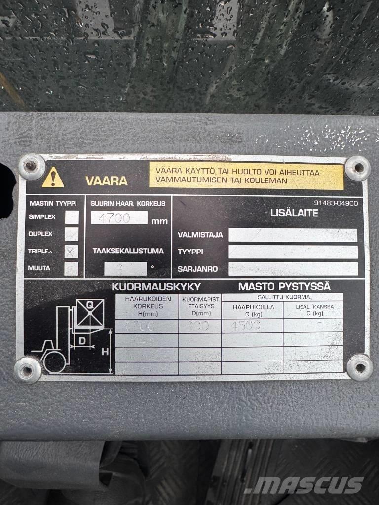 Mitsubishi FD 45 Tehnika ar dīzeļa dzinēju