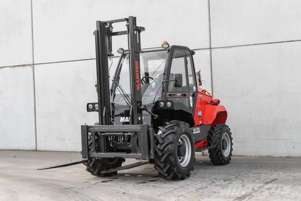 Manitou M 30-4 Tehnika ar dīzeļa dzinēju
