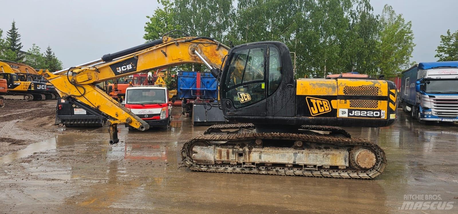 JCB JS 220 LC Kāpurķēžu ekskavatori