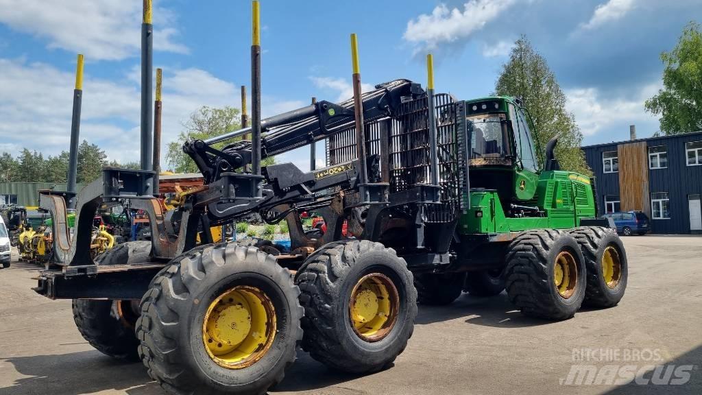 John Deere 1910 G Forvarderi