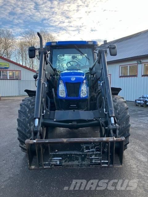 New Holland TS 100 A Traktori