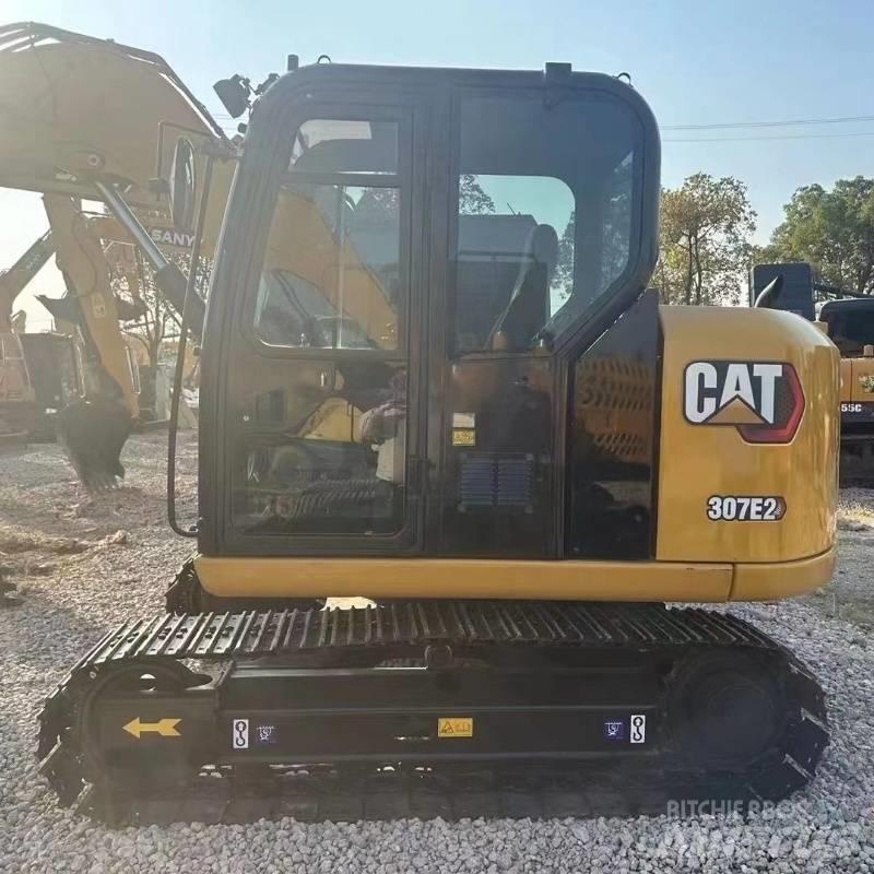 CAT 307E2 Kāpurķēžu ekskavatori