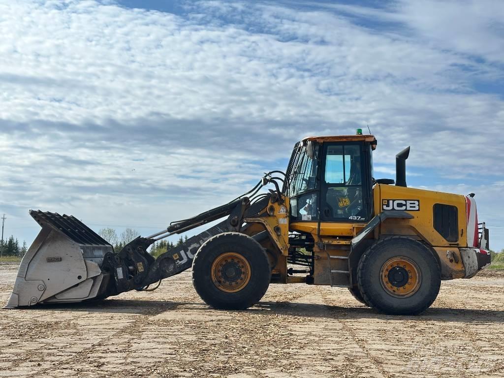 JCB 437 HT Iekrāvēji uz riteņiem