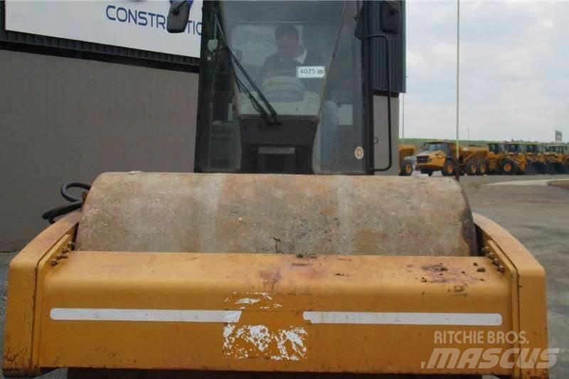 CAT CS76XT Kombinētie veltņi