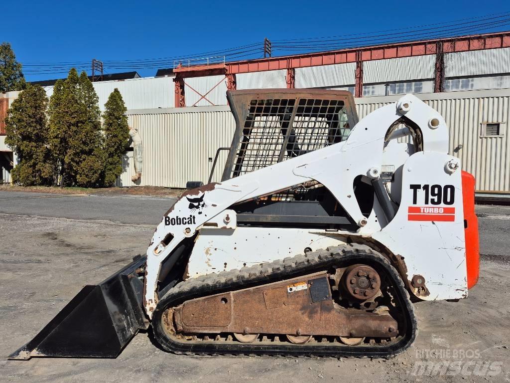 Bobcat T 190 Lietoti riteņu kompaktiekrāvēji