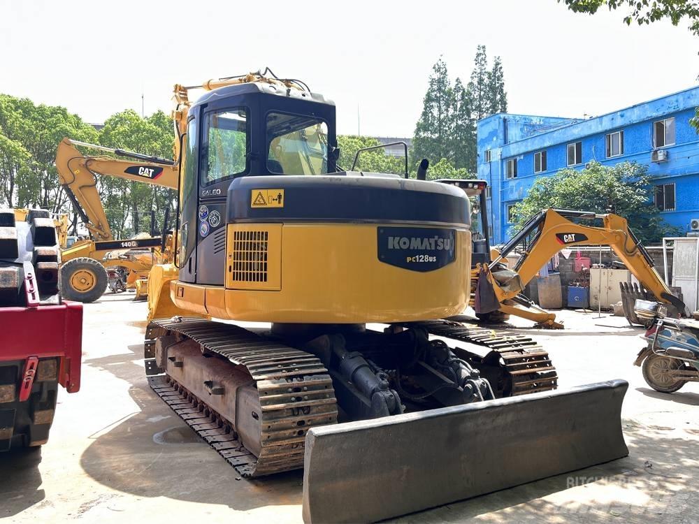 Komatsu PC 128 Kāpurķēžu ekskavatori