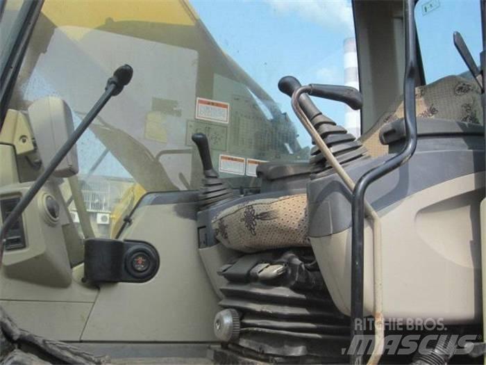 CAT 330 C Kāpurķēžu ekskavatori