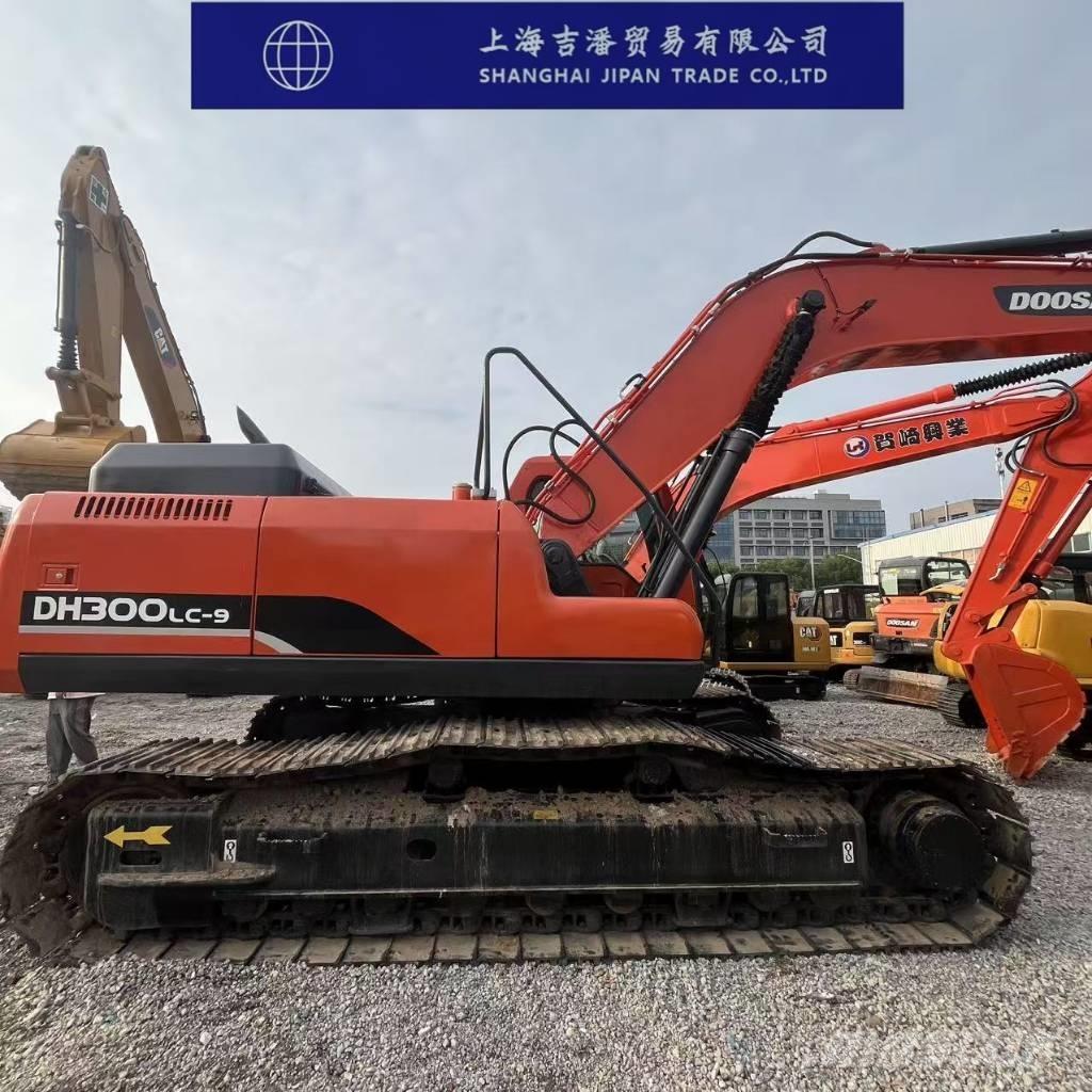 Doosan DH 300 Kāpurķēžu ekskavatori