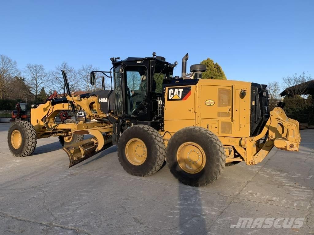 CAT 140 M 3 Greideri