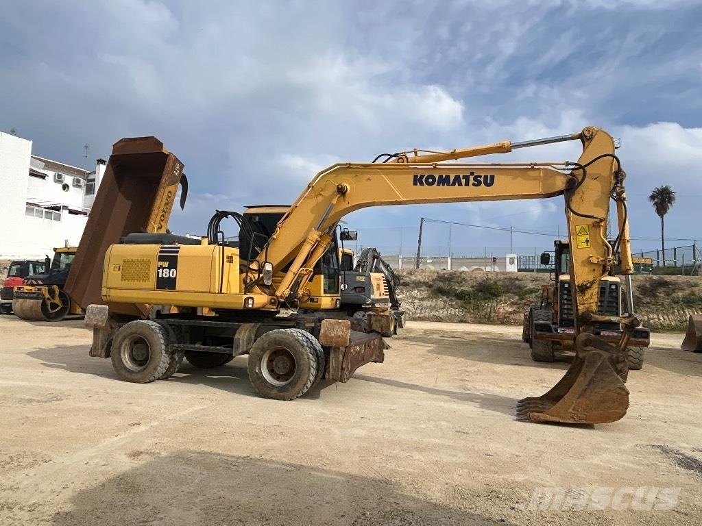 Komatsu PW 180 Ekskavatori uz riteņiem