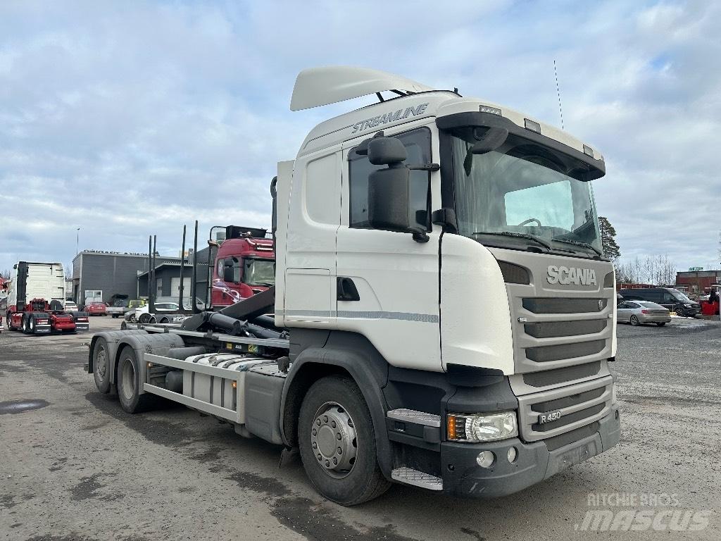Scania R 450 6x2*4 Treileri ar āķi