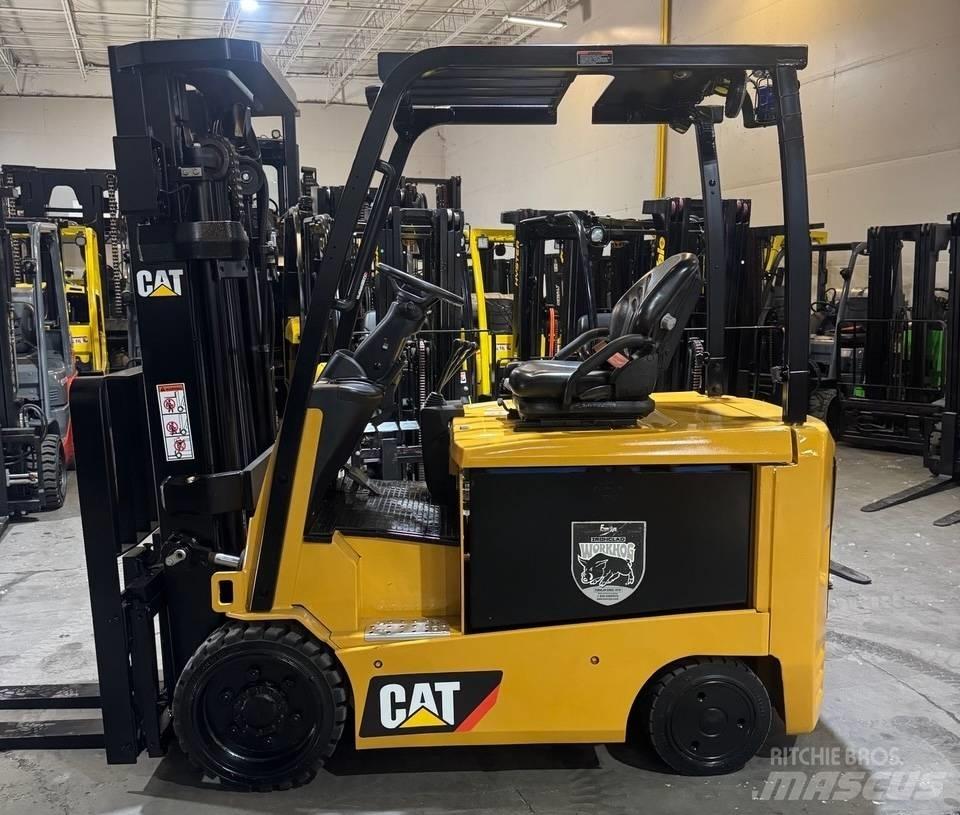 CAT EC30N2 Elektriskie iekrāvēji