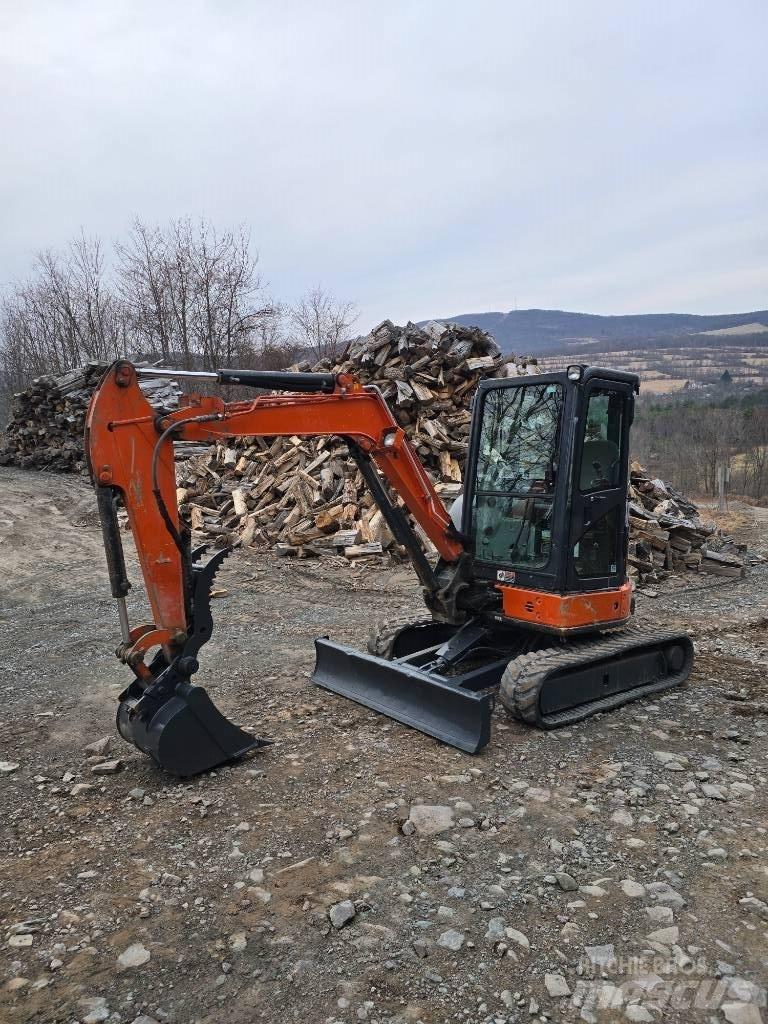 Hitachi ZX35 Mini ekskavatori < 7 t