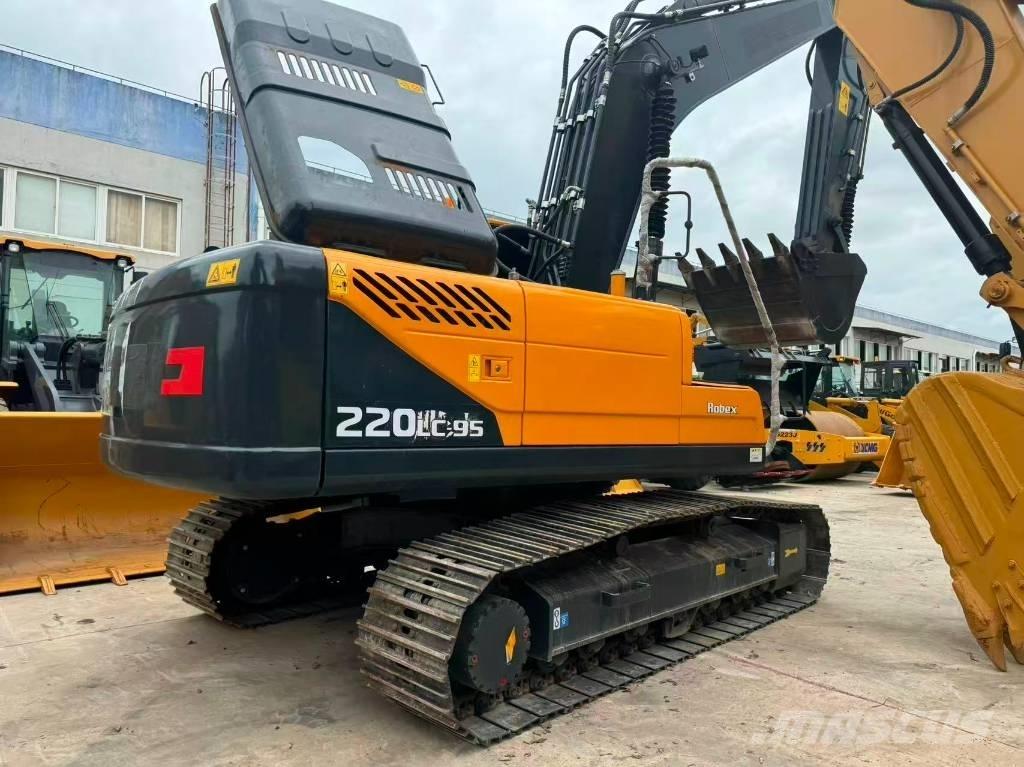 Hyundai R220LC-9S Vidēja lieluma ekskavatori 7 t - 12 t