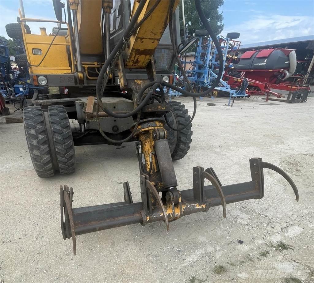 JCB 130 W Ekskavatori uz riteņiem