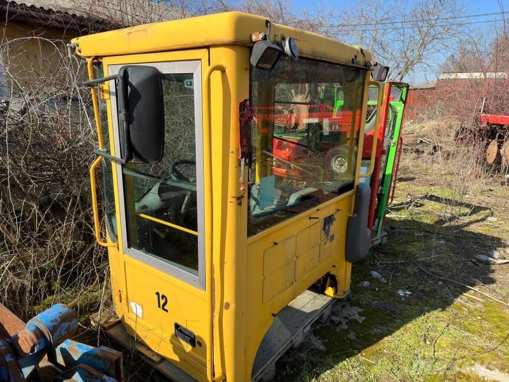 Volvo L 180 E CABIN Kabīnes un interjers
