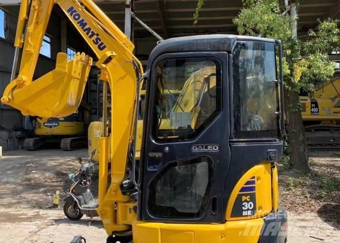 Komatsu PC30 Kāpurķēžu ekskavatori