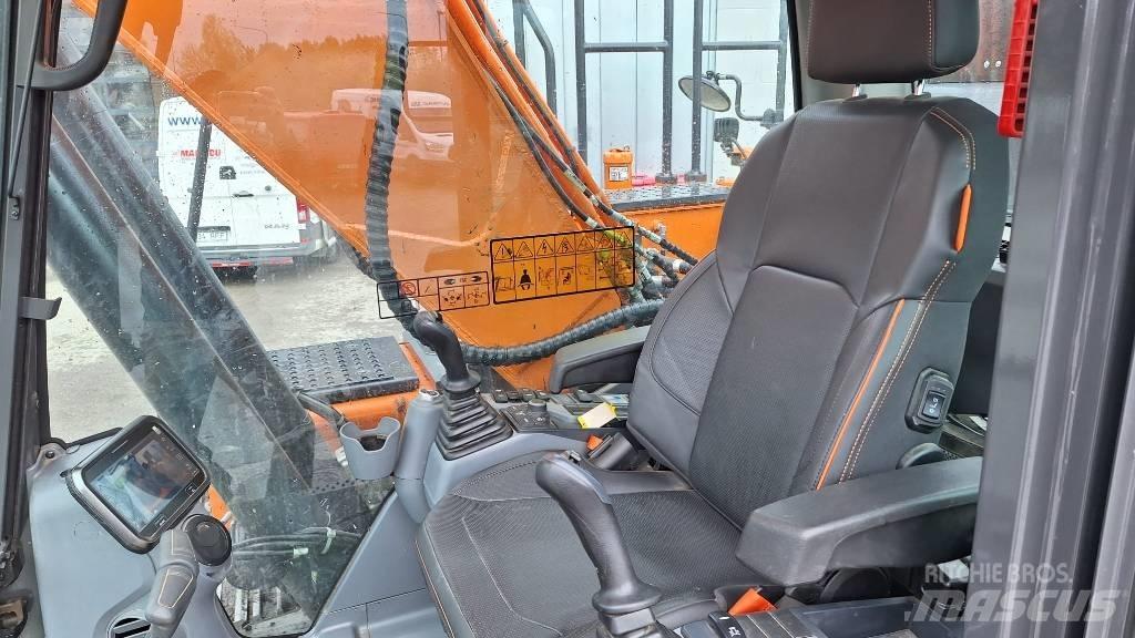 Doosan DX210LC-7 Kāpurķēžu ekskavatori
