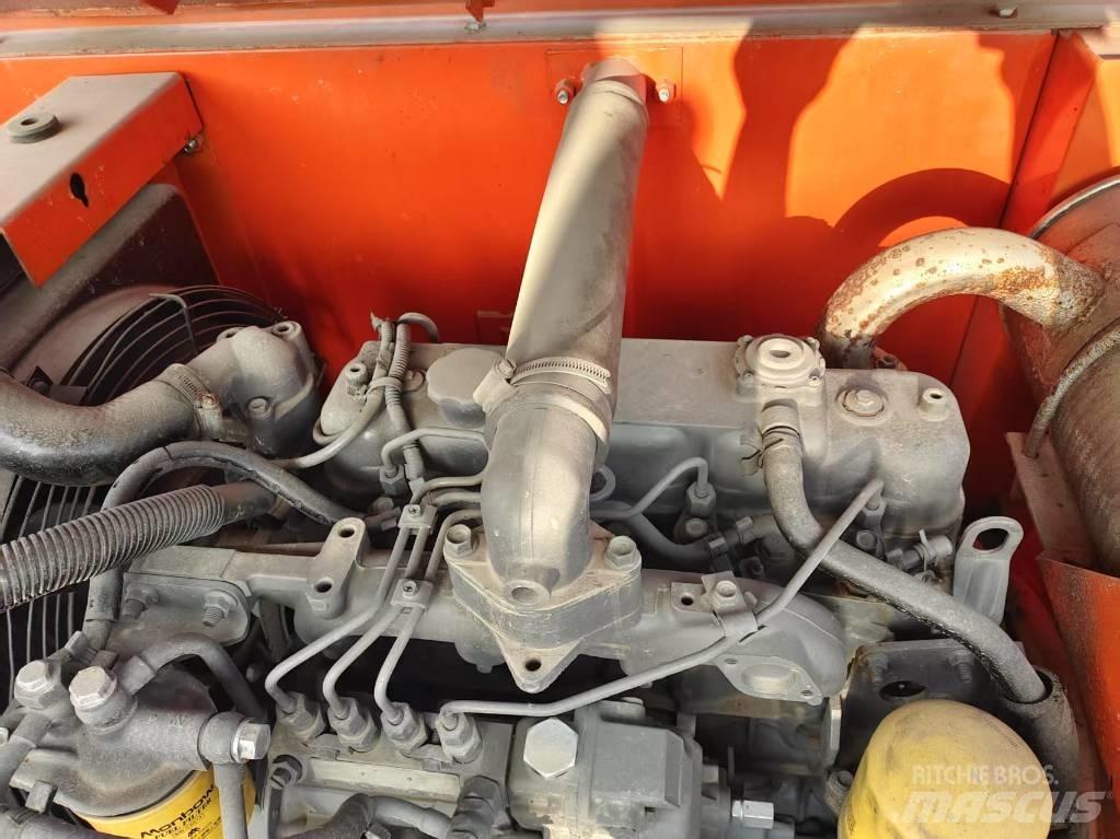 Hitachi ZX 80 Vidēja lieluma ekskavatori 7 t - 12 t