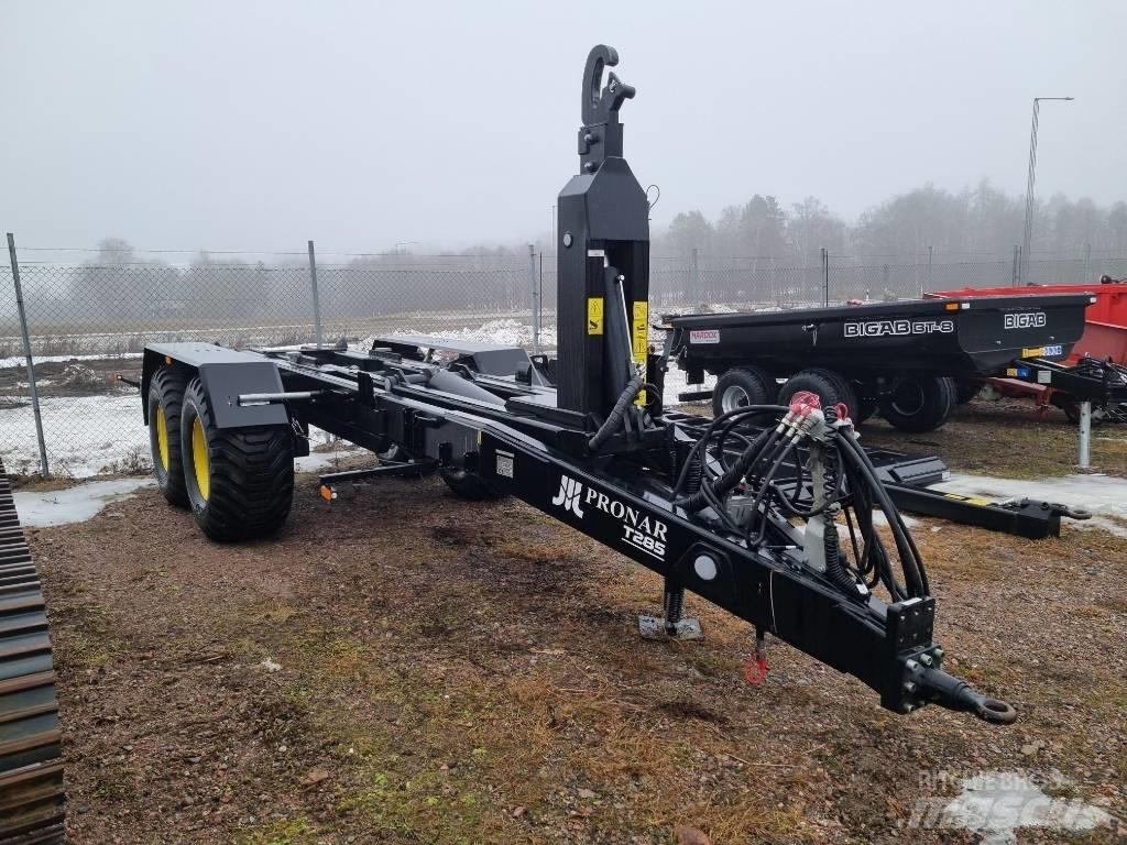 Pronar T285 21ton Piekabes ar āķa pacēlāju